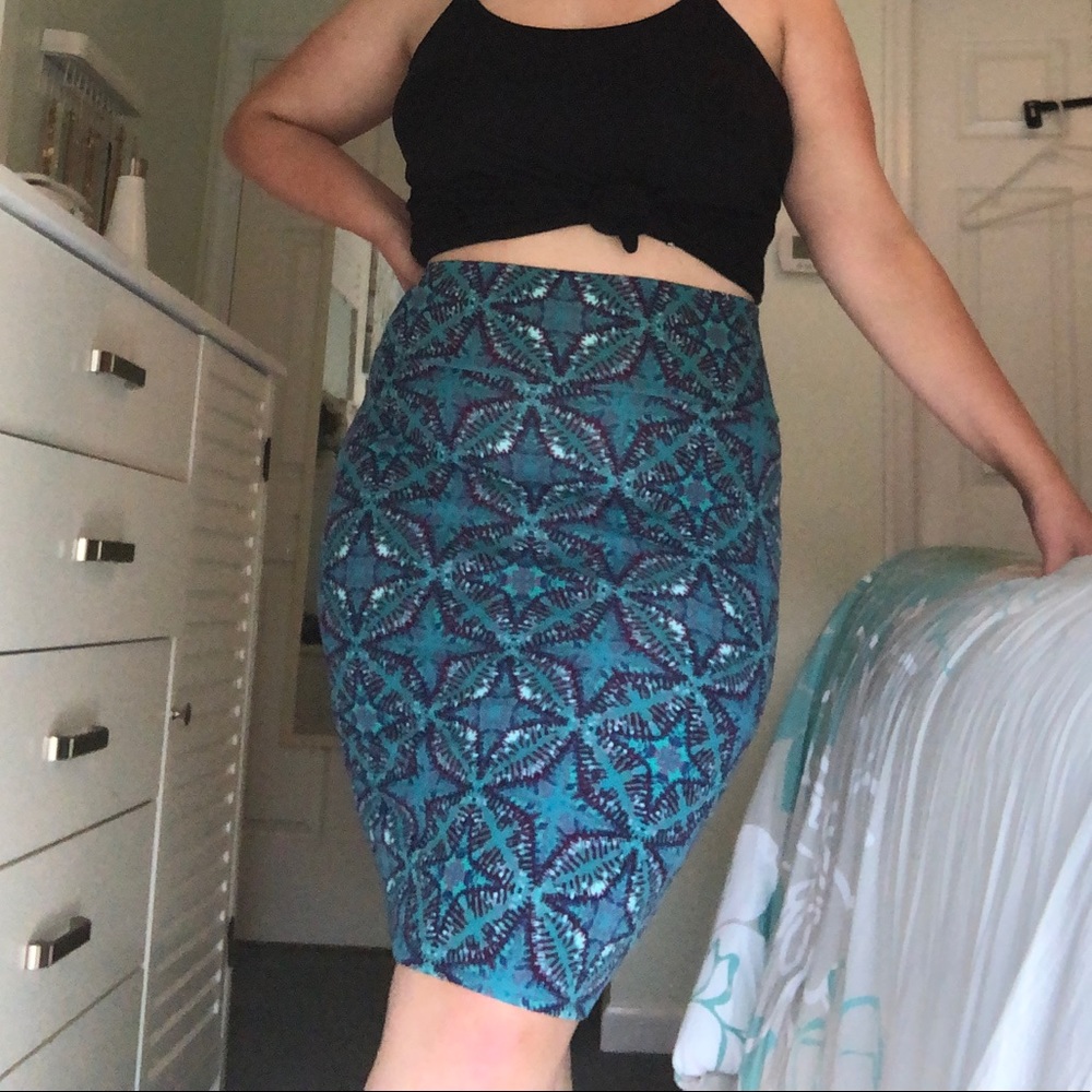 LuLaRoe Teal and Purple Geometric Pencil Skirt